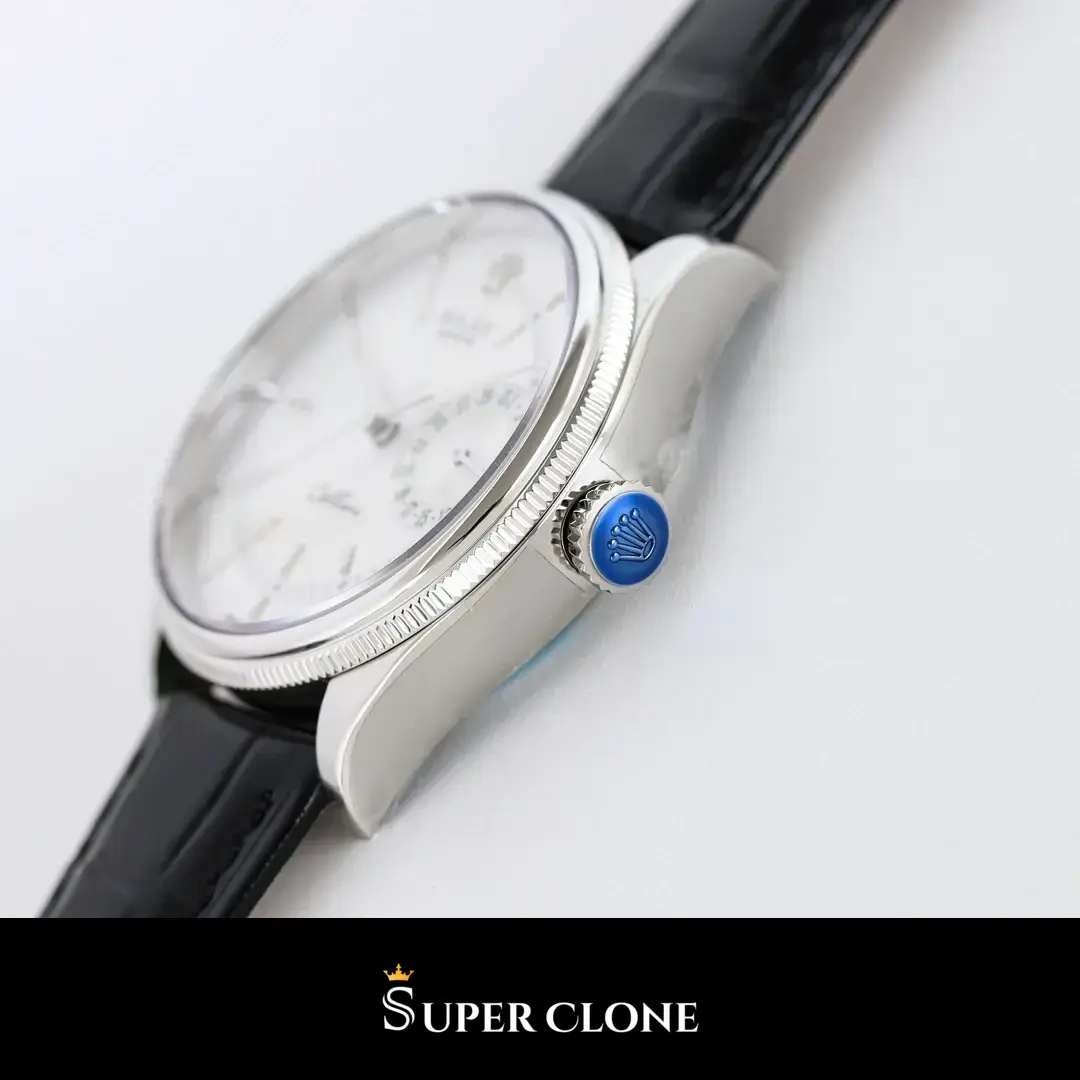 Rolex Cellini 50519 réplica, bisel liso y esfera blanca en detalle