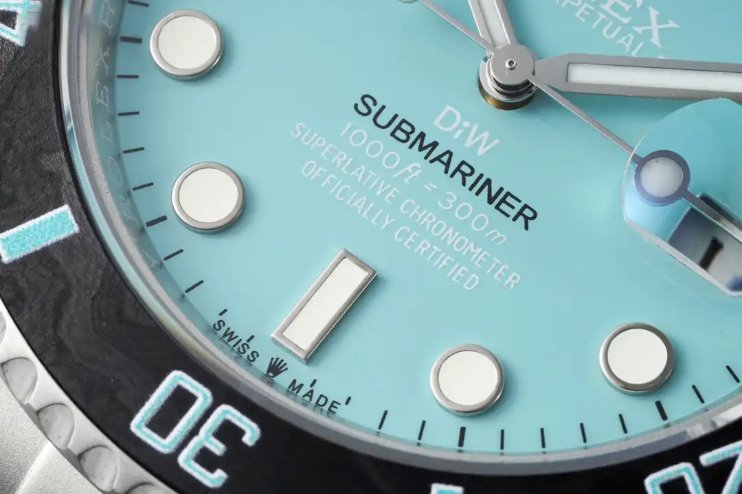 Rolex Submariner Parakeet 116610LN replica, corona y caja, acero inoxidable