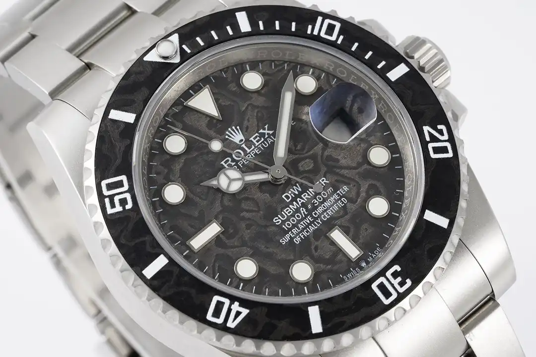 Rolex Submariner Parakeet 116610LN replica, foto del lume, marcadores luminosos