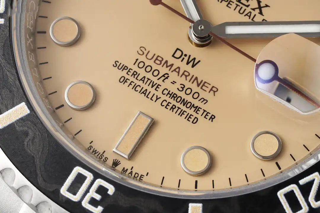 Rolex Submariner Parakeet 116610LN Rolex replica, cierre en detalle, Oyster de acero