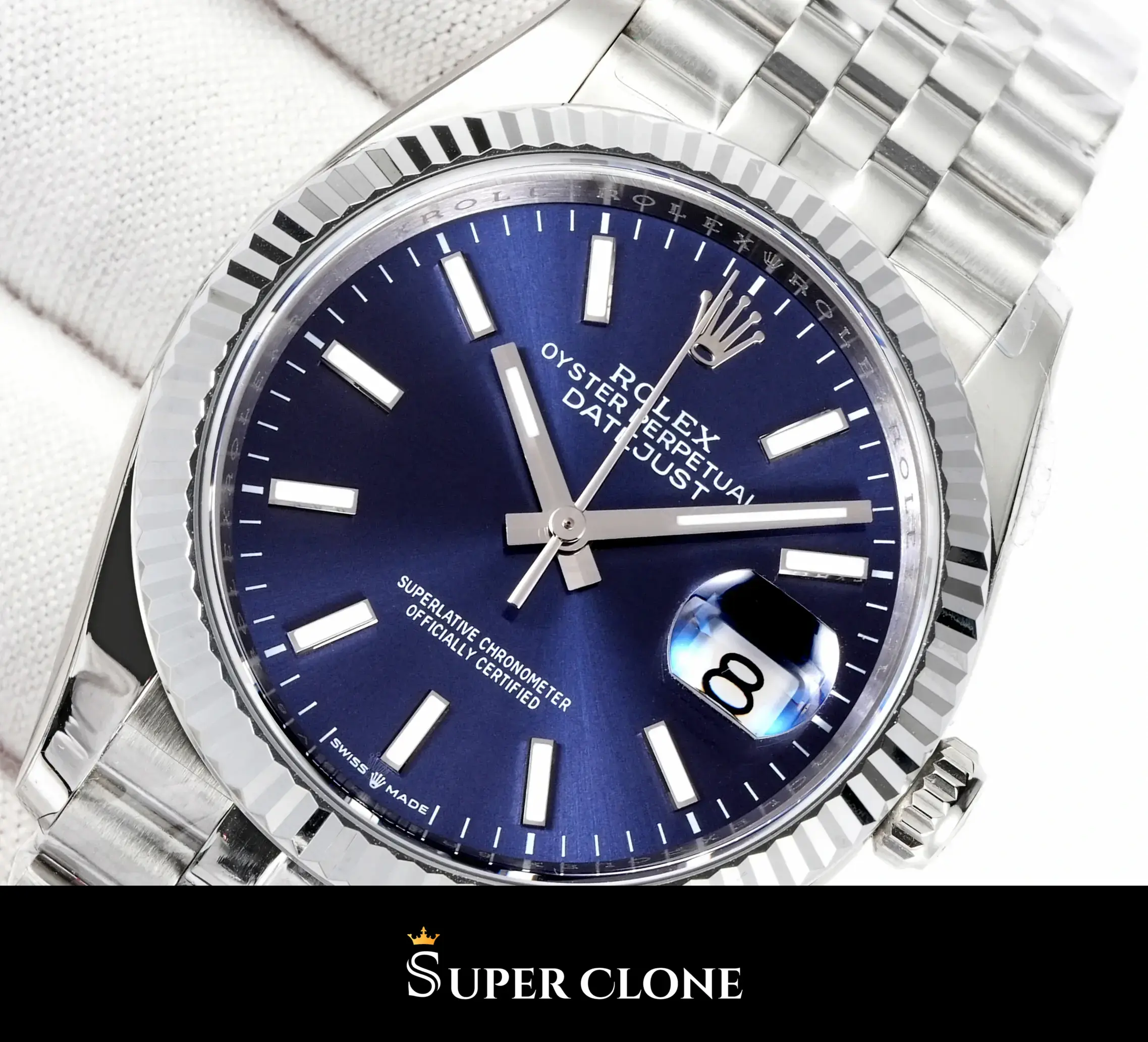 Rolex Datejust 126234 replica, brazalete Jubilee y esfera azul, perfil lateral