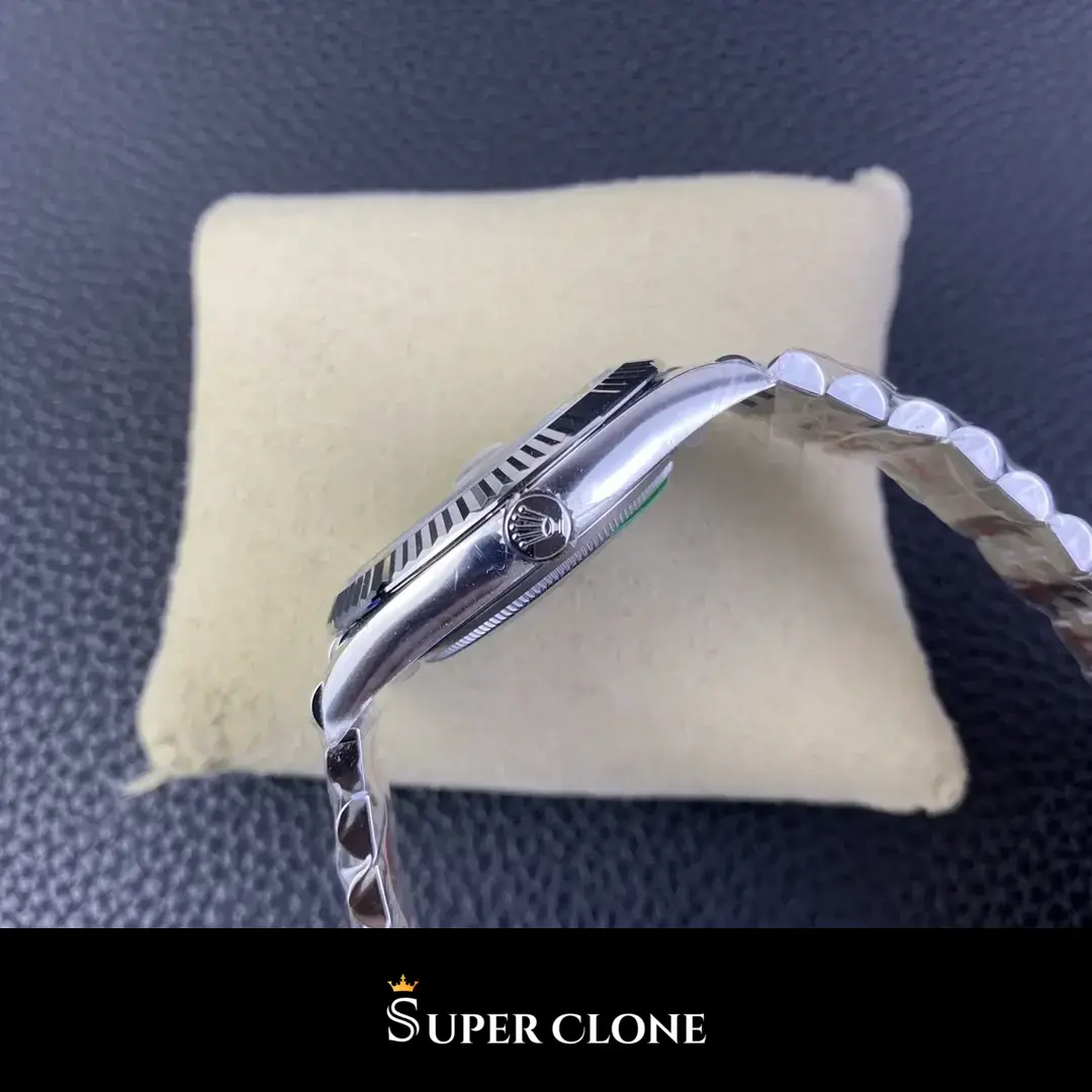 Rolex Datejust 126334 replica, brazalete Jubilee, vista 7