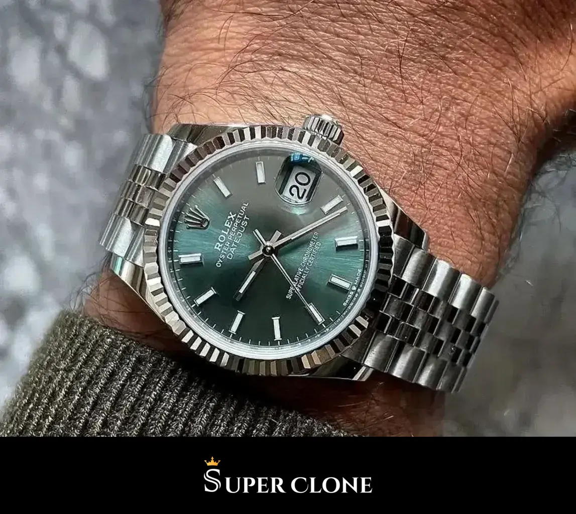 Rolex Datejust 278274 replica, foto en la muneca, esfera verde menta