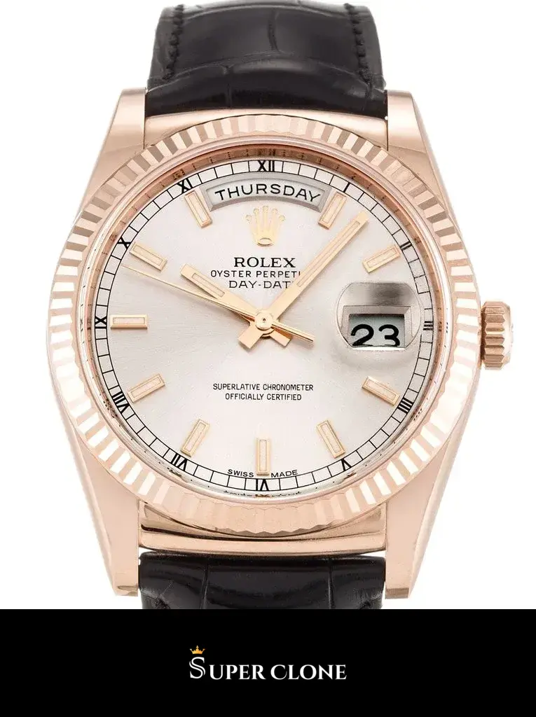 Rolex Day-Date 118135 replica esfera plata - detalle de la esfera