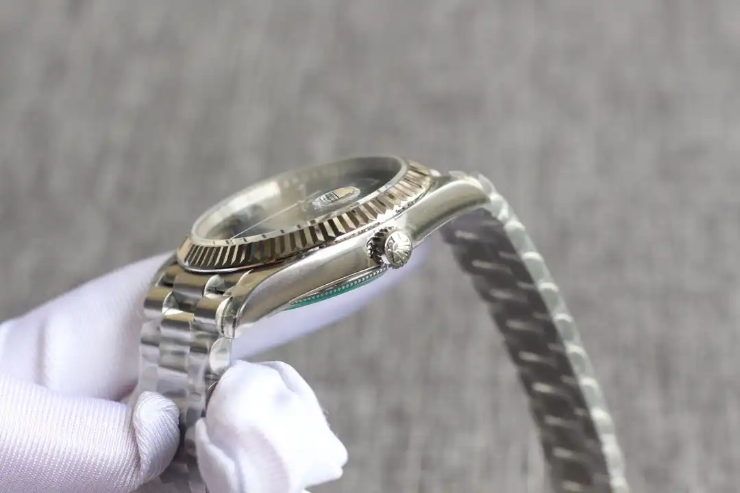 Day-Date 228239 réplica automática japonesa — detalle del brazalete