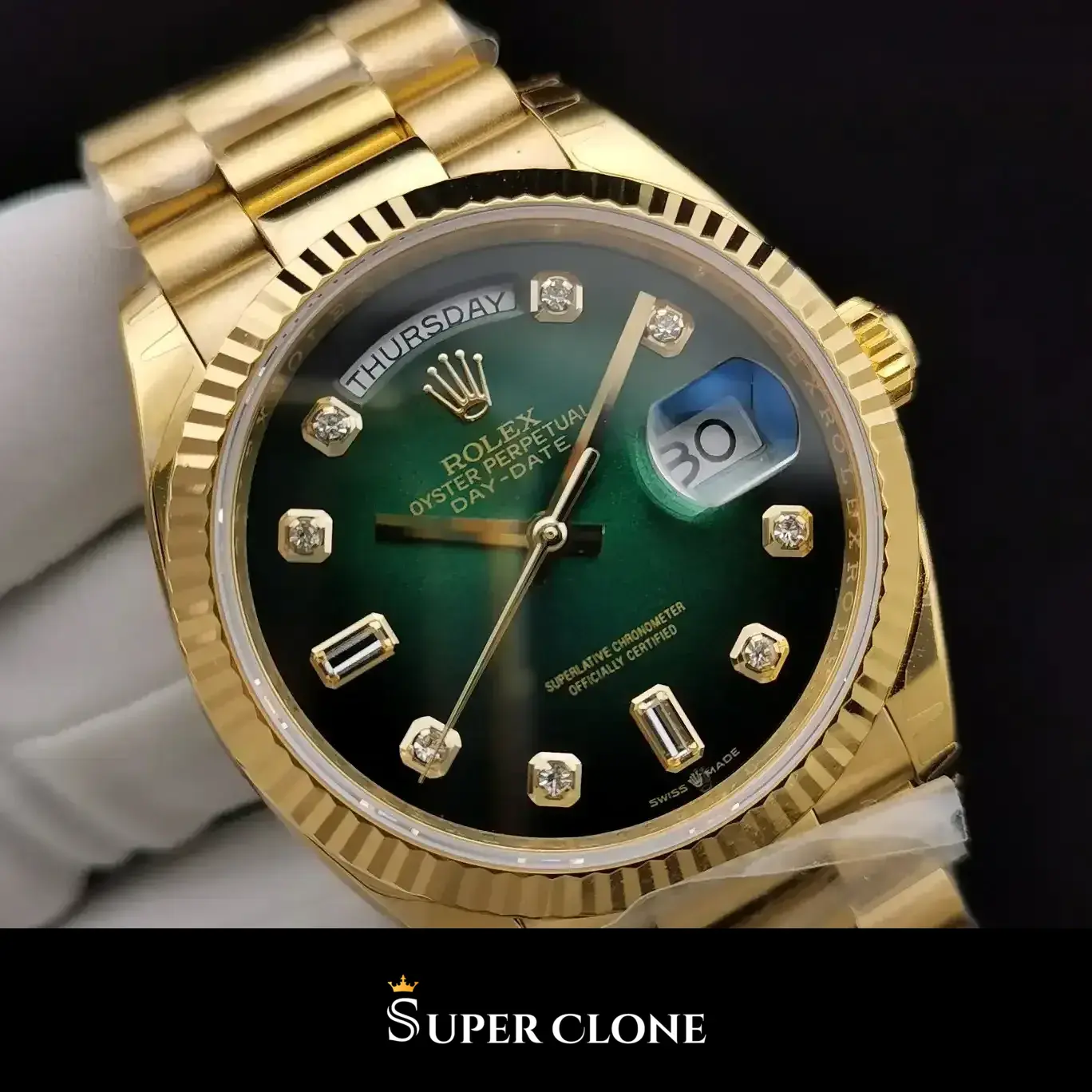 Rolex Day-Date 128238 replica, ventanilla del día a las 12, vista 9
