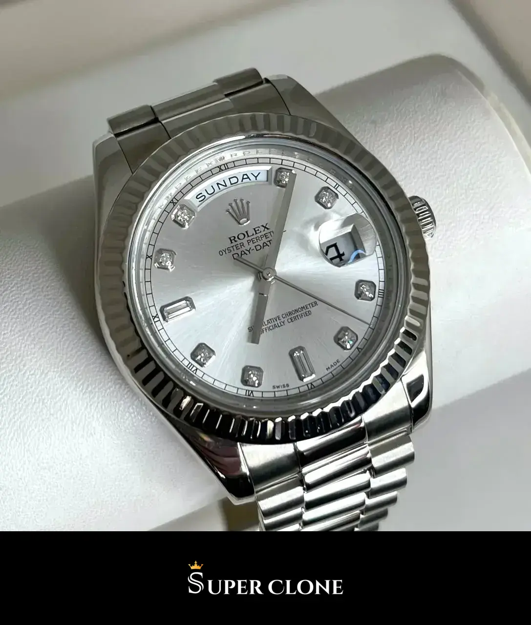 Rolex Day-Date 228239 replica, detalle del brazalete President y cierre Crownclasp
