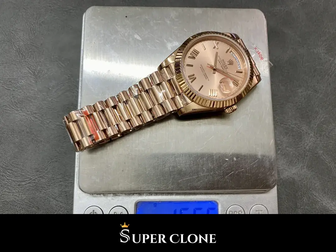 Rolex Day-Date 228235 replica, brazalete President en oro Everose