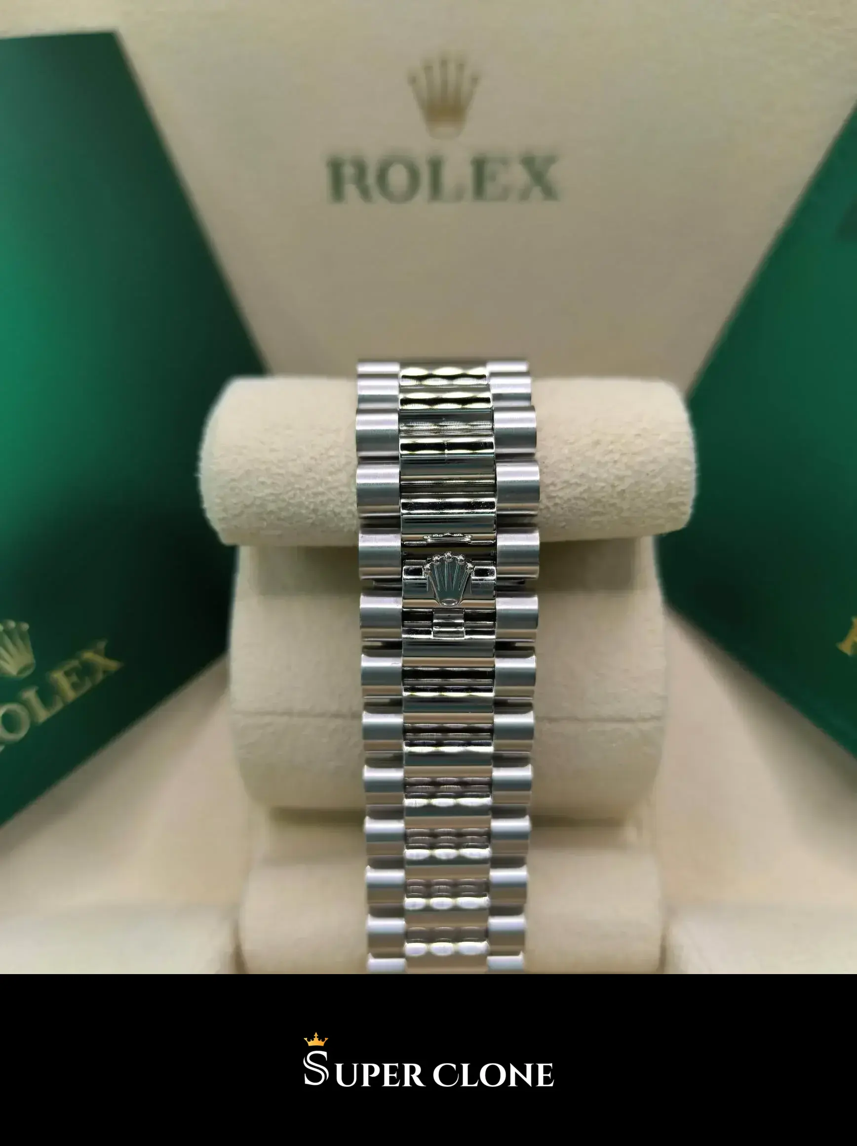 Rolex Day-Date 228236 replica azul hielo, vista lateral