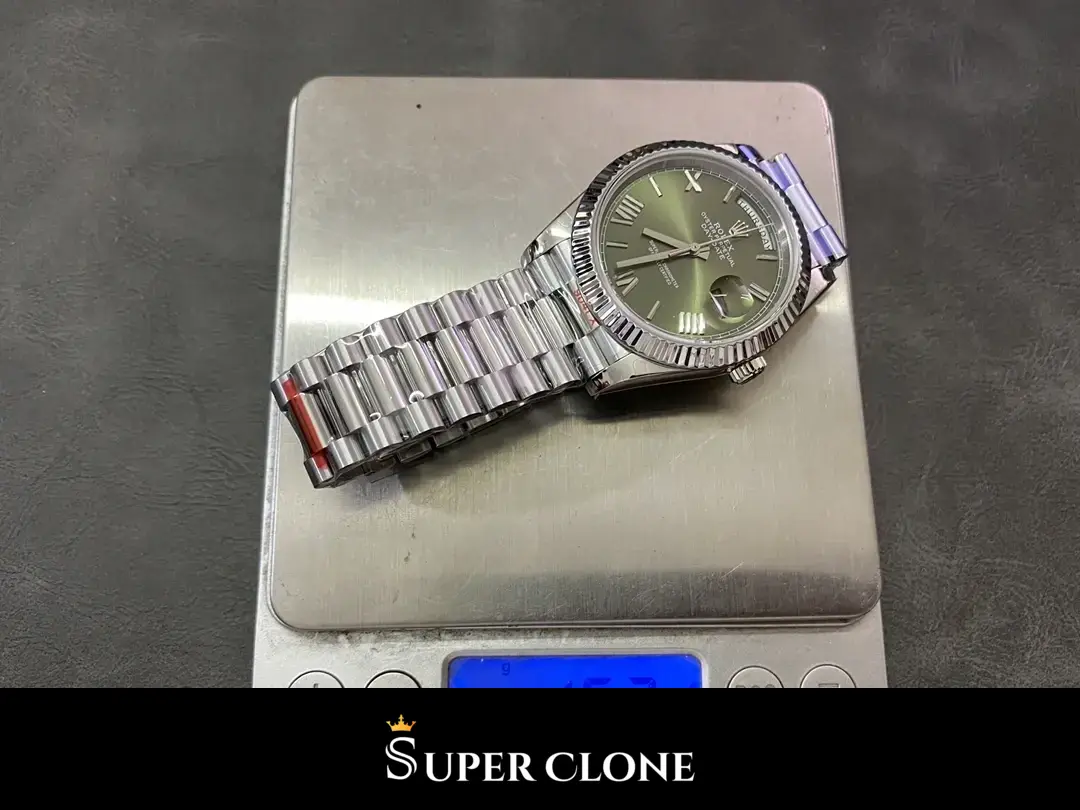Rolex Day-Date 228239 replica, esfera verde, vista 10