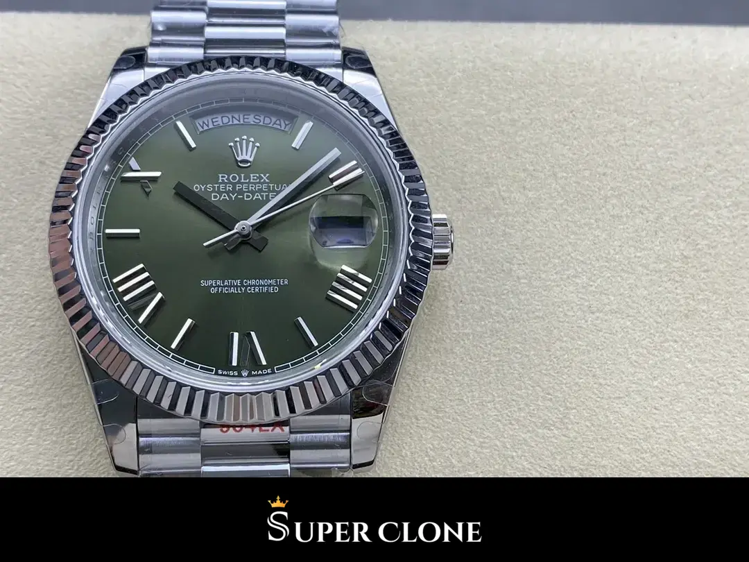 Rolex Day-Date 228239 replica, esfera verde, vista 3