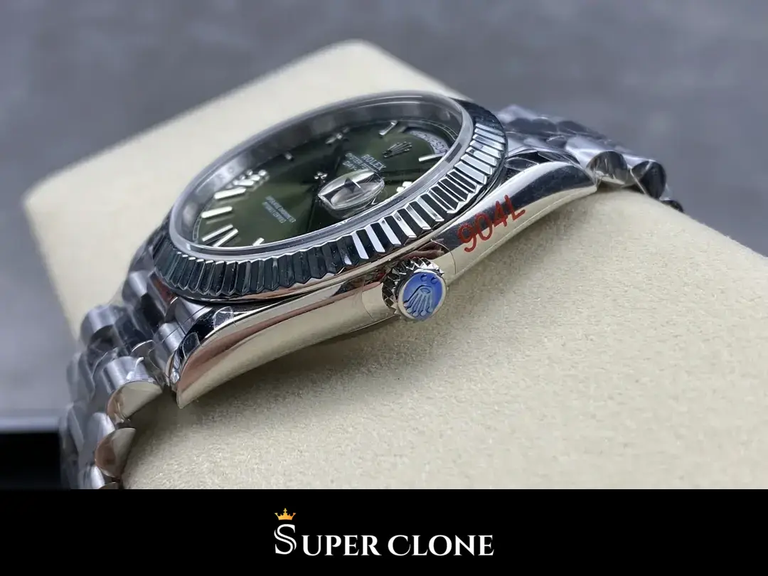 Rolex Day-Date 228239 replica, esfera verde, vista 5