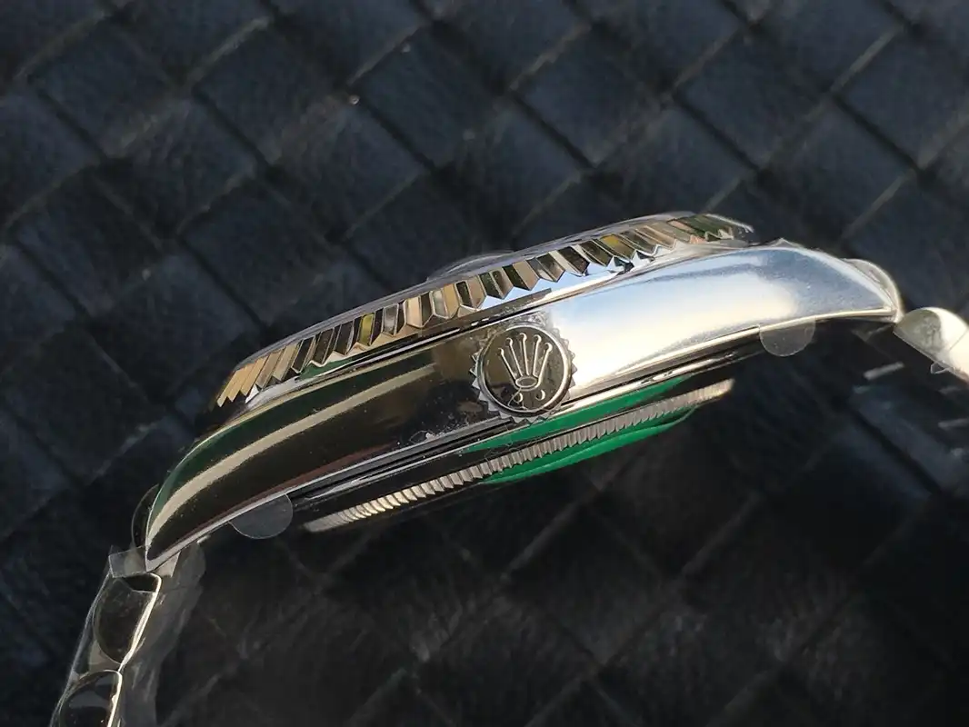 Rolex Day-Date 228239 réplica Miyota — detalle del brazalete