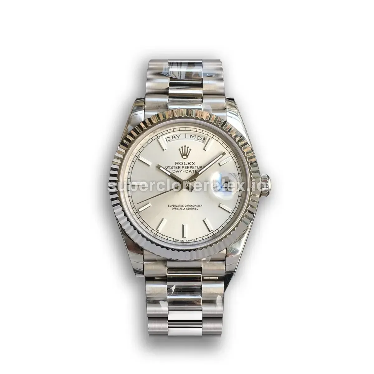 Day-Date 228239 réplica de Rolex esfera plata — vista frontal