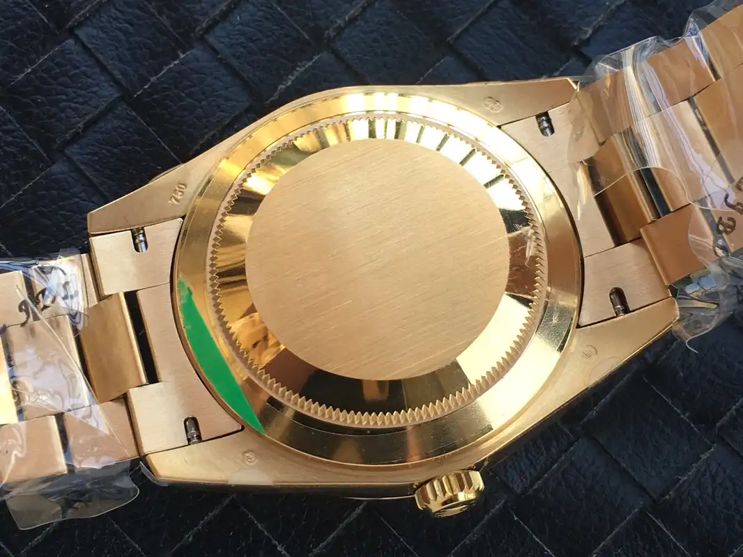 Day-Date 228238 réplica de Rolex — toma del lume