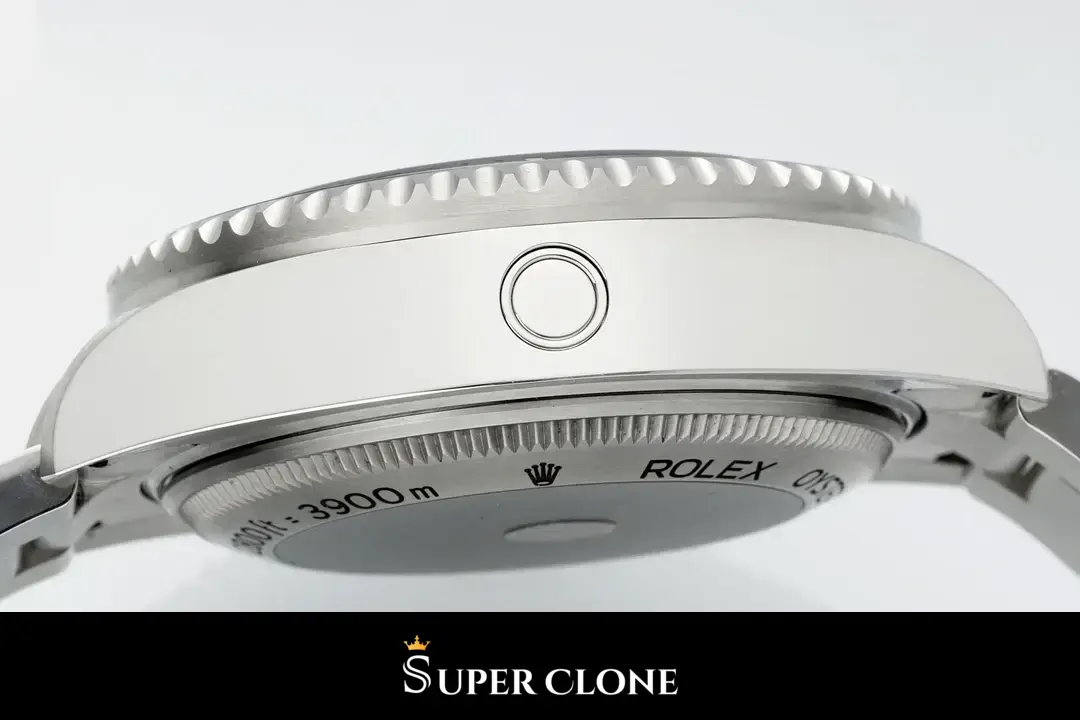 Rolex Deepsea 116660 replica 44mm, primer plano de la esfera