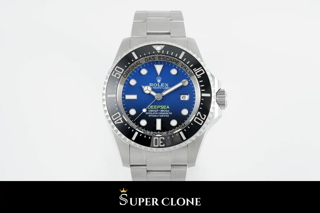Rolex Deepsea 126660 réplica esfera negra, vista en ángulo