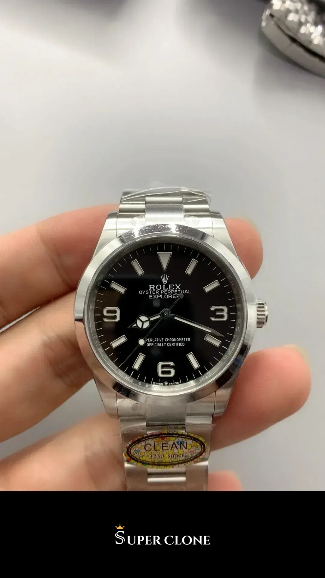 Rolex Explorer 124270 replica esfera negra, vista 3