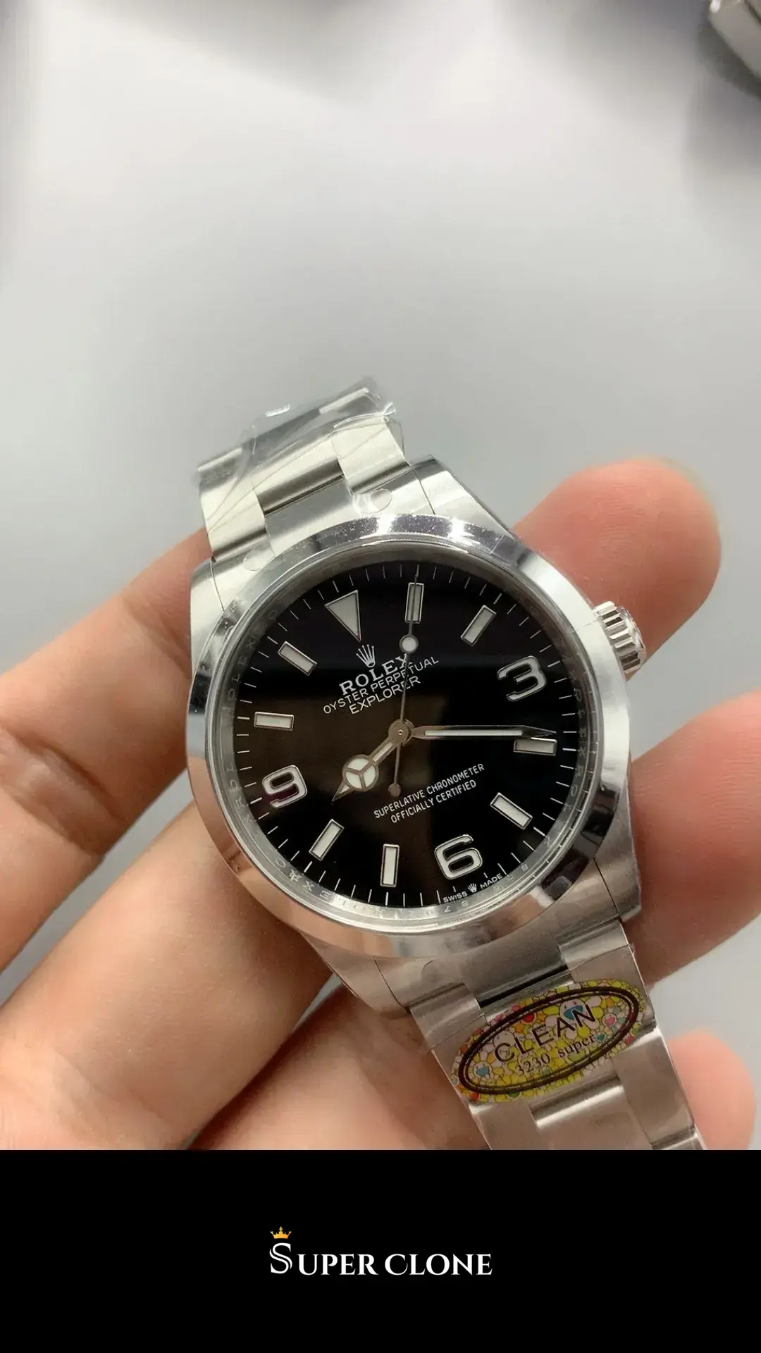 Rolex Explorer 124270 replica esfera negra, vista 4