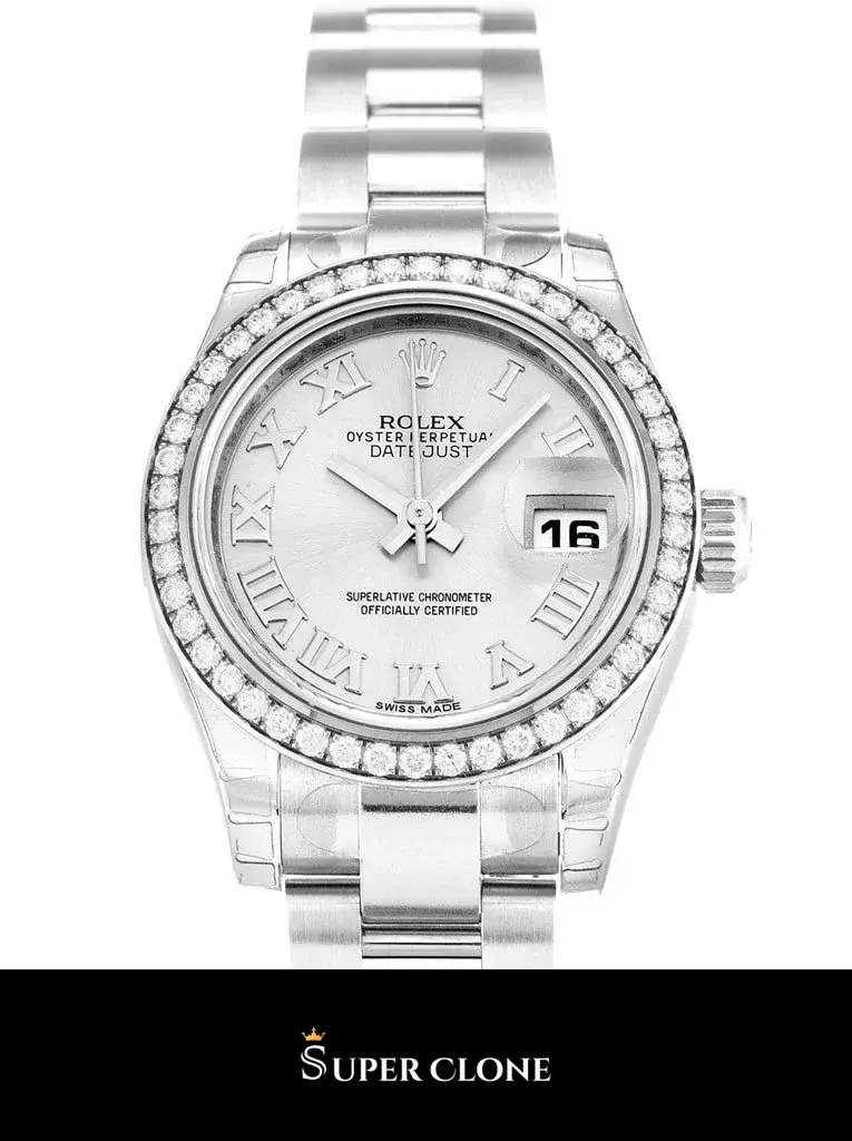 Lady-Datejust 179384 replica 26mm, primer plano de la esfera plateada y diamantes
