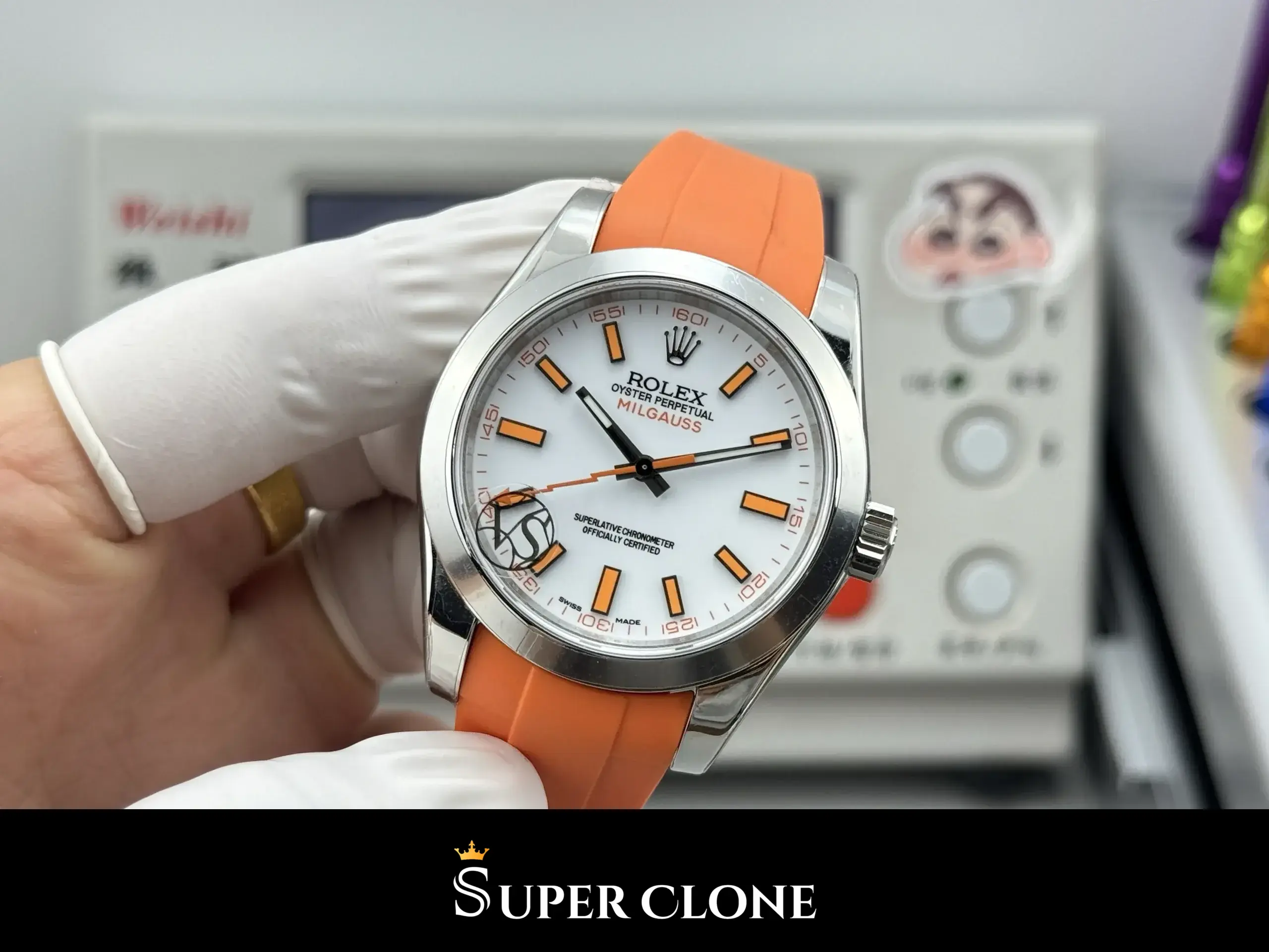 Rolex Milgauss 116400 replica esfera blanca, corona y caja