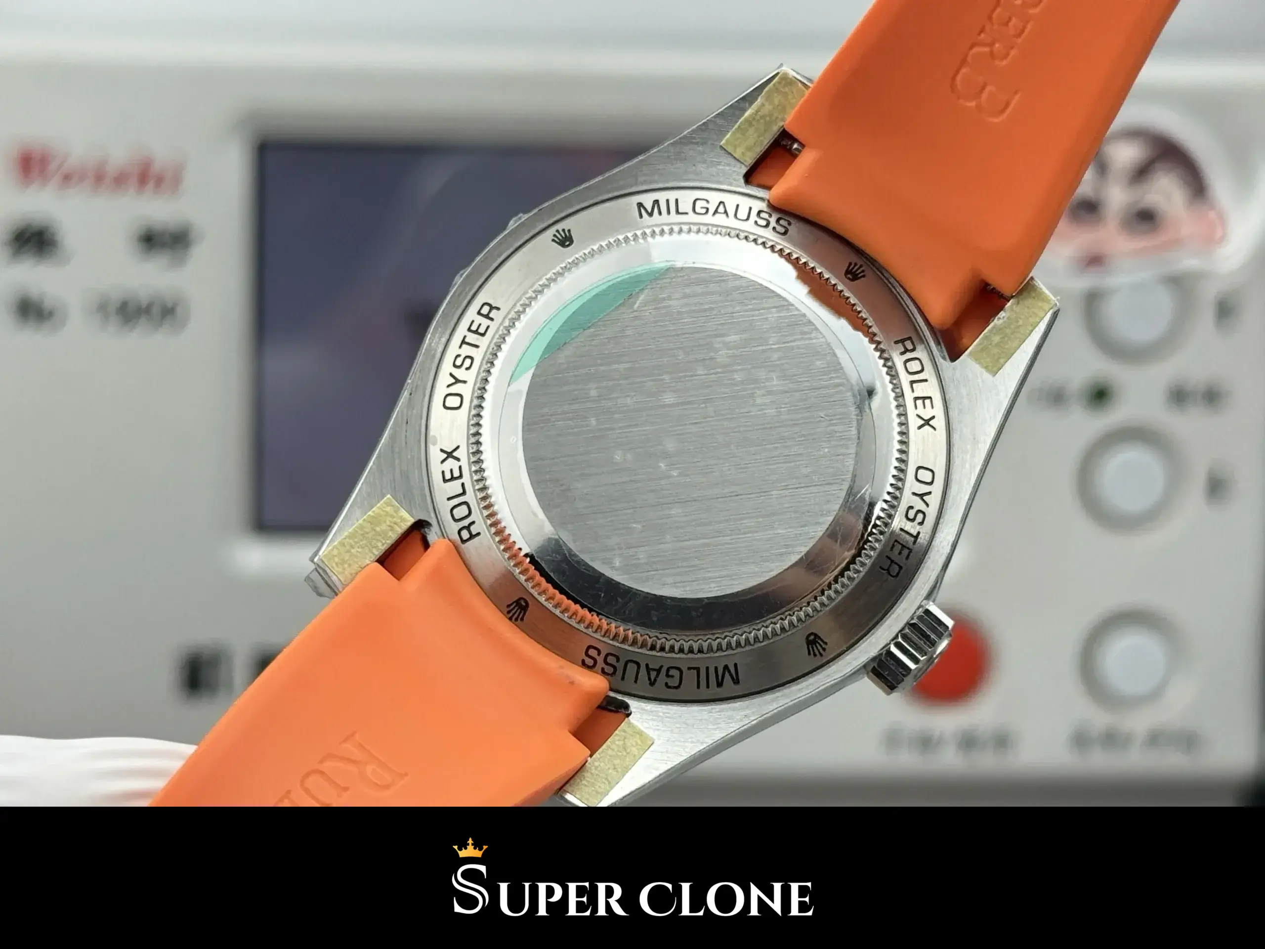 Rolex Milgauss 116400 replica esfera blanca, en la muñeca
