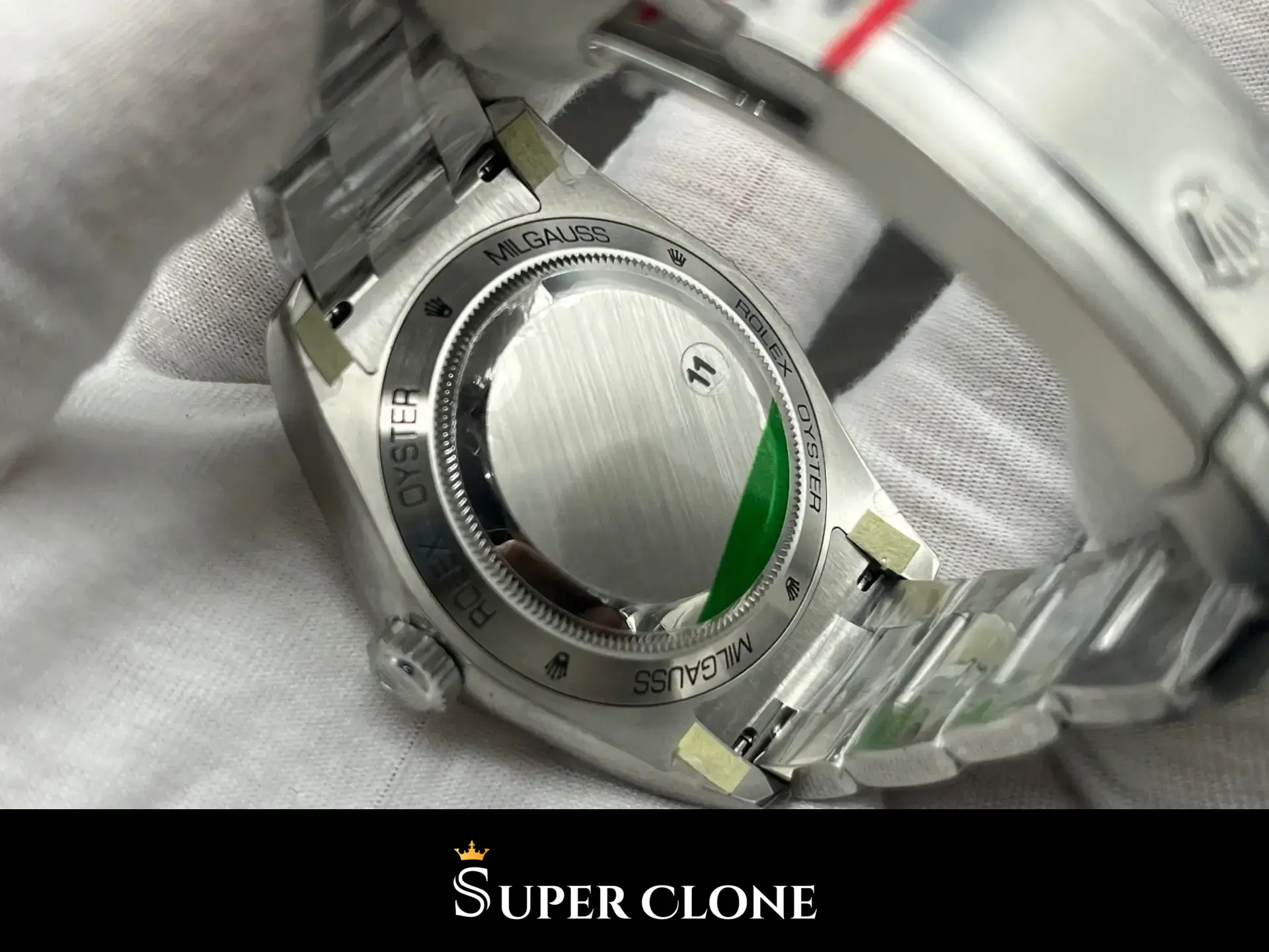 Rolex Milgauss 116400GV replica, brazalete Oyster, vista 7