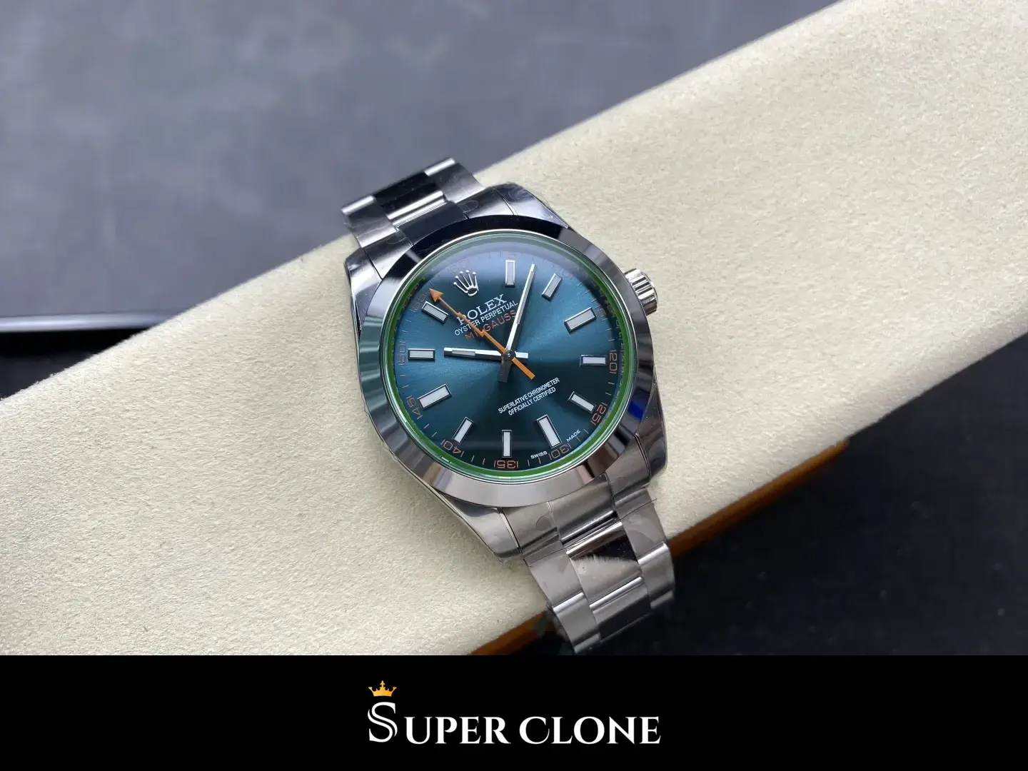 Rolex Milgauss 116400GV replica, esfera azul, vista 6
