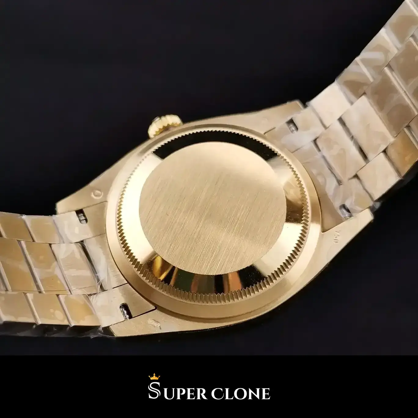 Rolex Milgauss 116610 replica, esfera blanca, perfil lateral
