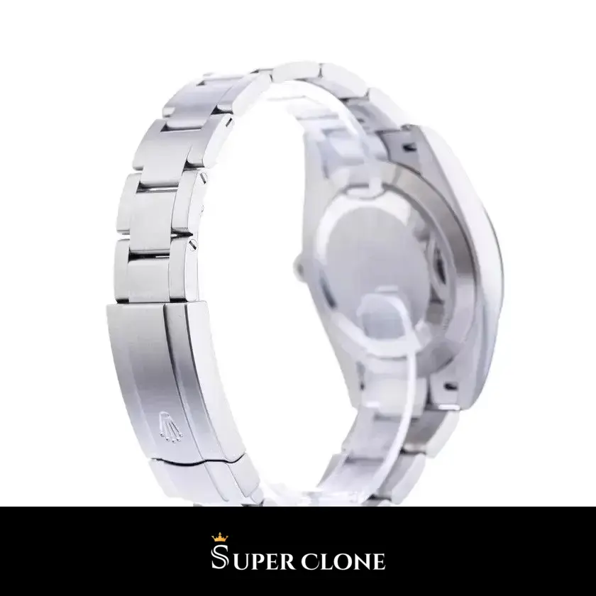 Rolex Oyster Perpetual 126000 replica, esfera verde, detalle de la corona