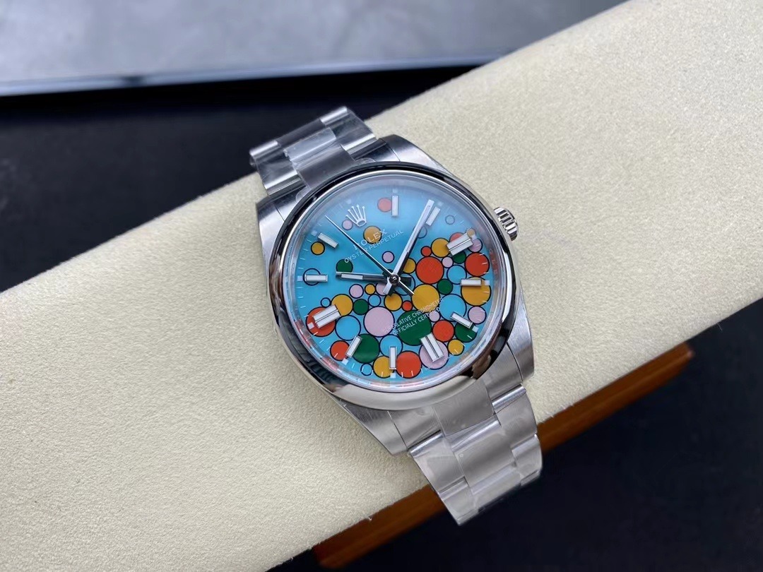 Rolex Oyster Perpetual 124300 replica 41 mm, foto en la muneca