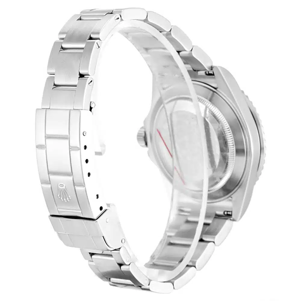 Submariner Kermit 16610LV Miyota replica, vista en ángulo, bisel verde y brazalete Oyster de acero