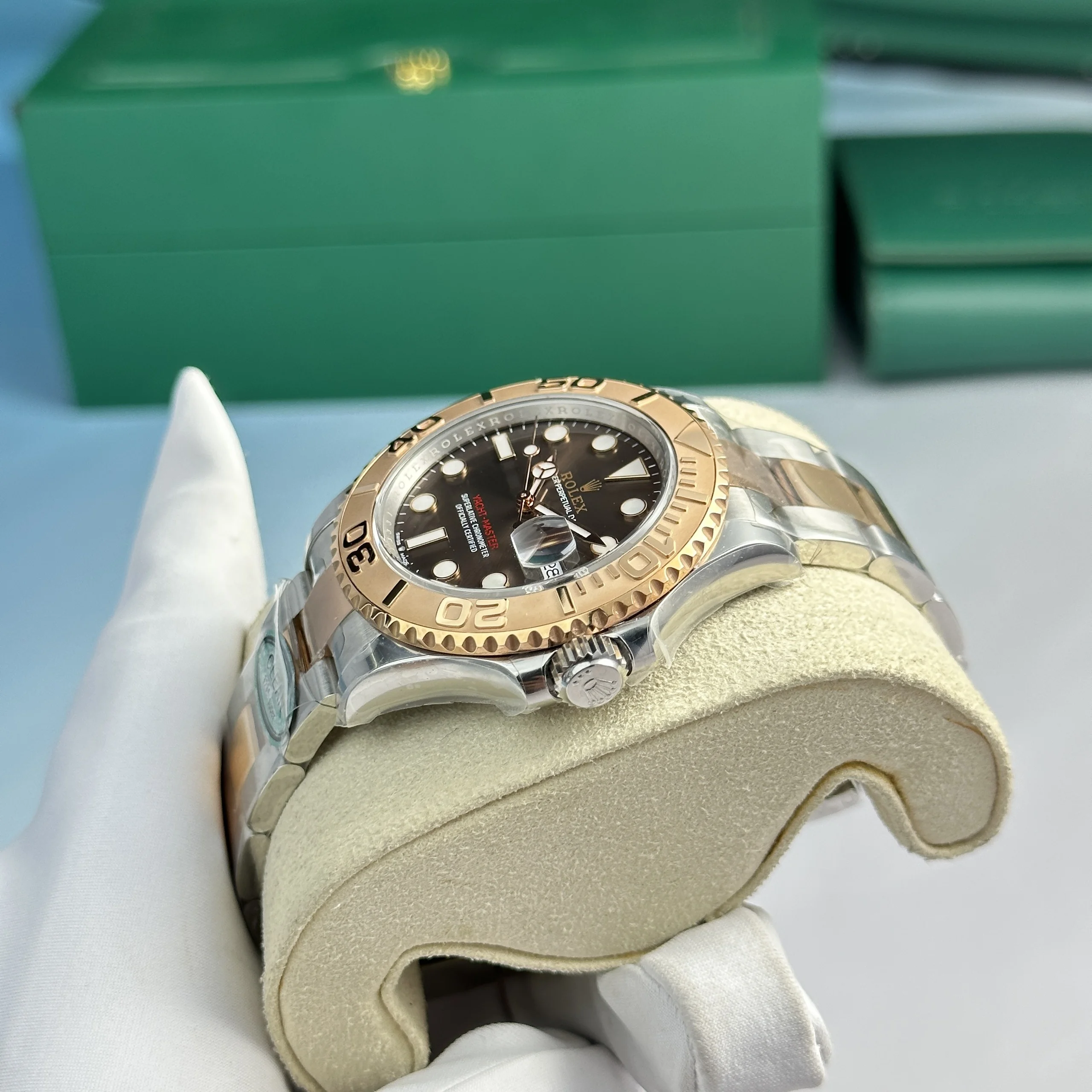 Rolex Yacht-Master 126621 réplica, perfil lateral