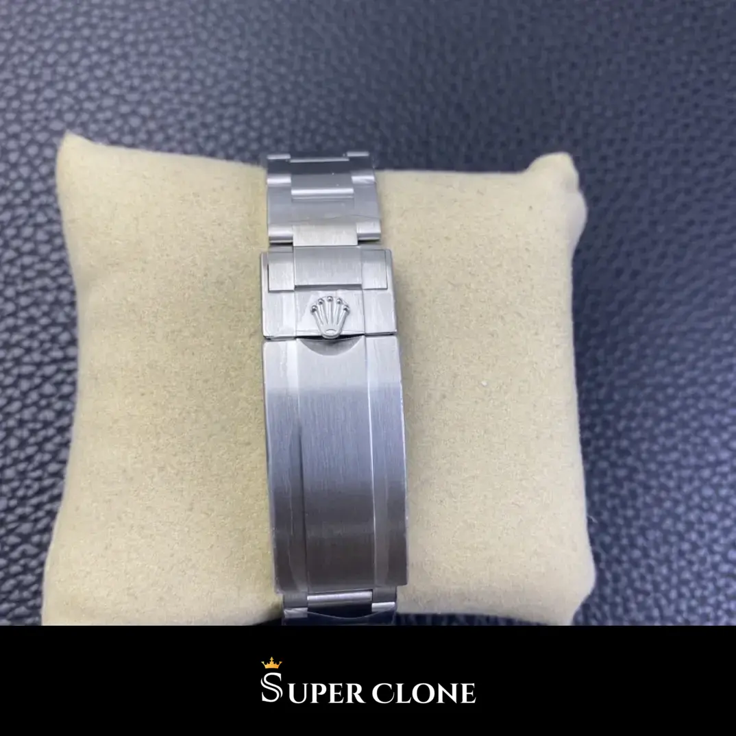 Rolex Submariner Hulk 116610LV replica, foto del lume, puntos Chromalight