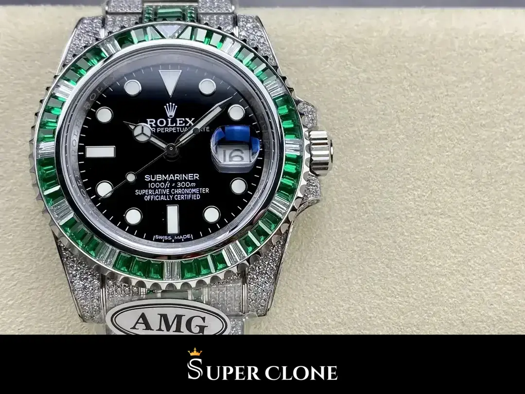 Submariner 126610LV replica, detalle de esfera, esfera negra bajo bisel engastado con diamantes