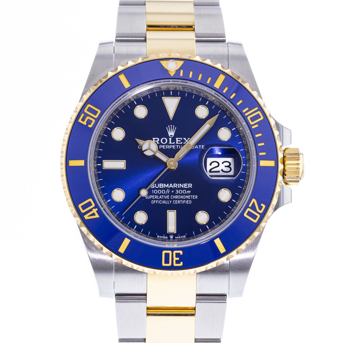 Rolex Submariner Bluesy 126613LB Rolex replica, detalle de esfera, azul sunray