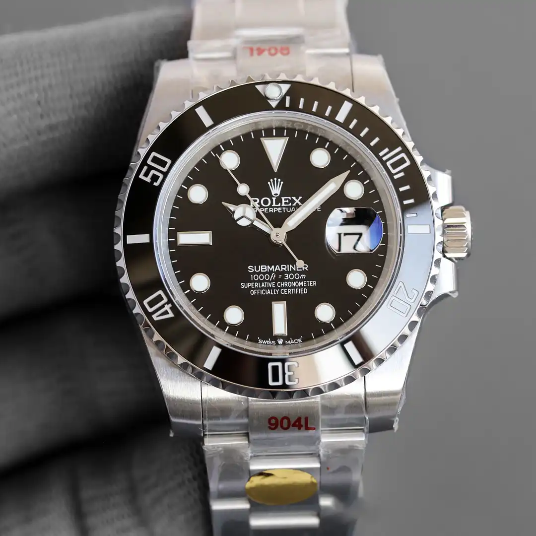 Rolex Submariner 126610LN replica, macro del bisel, bisel de ceramica Cerachrom negro
