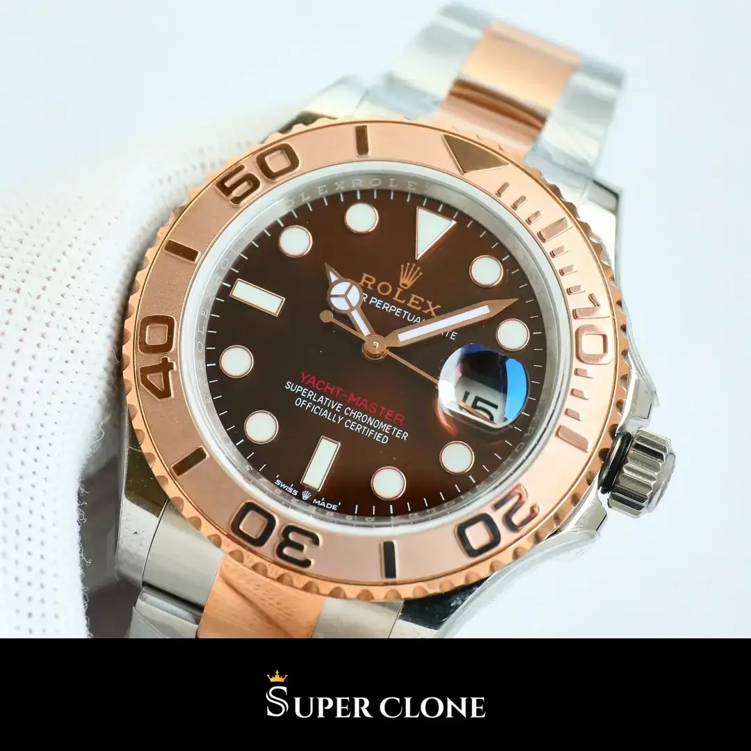 Rolex Yacht-Master 116621 replica, detalle de las agujas Mercedes y la fecha
