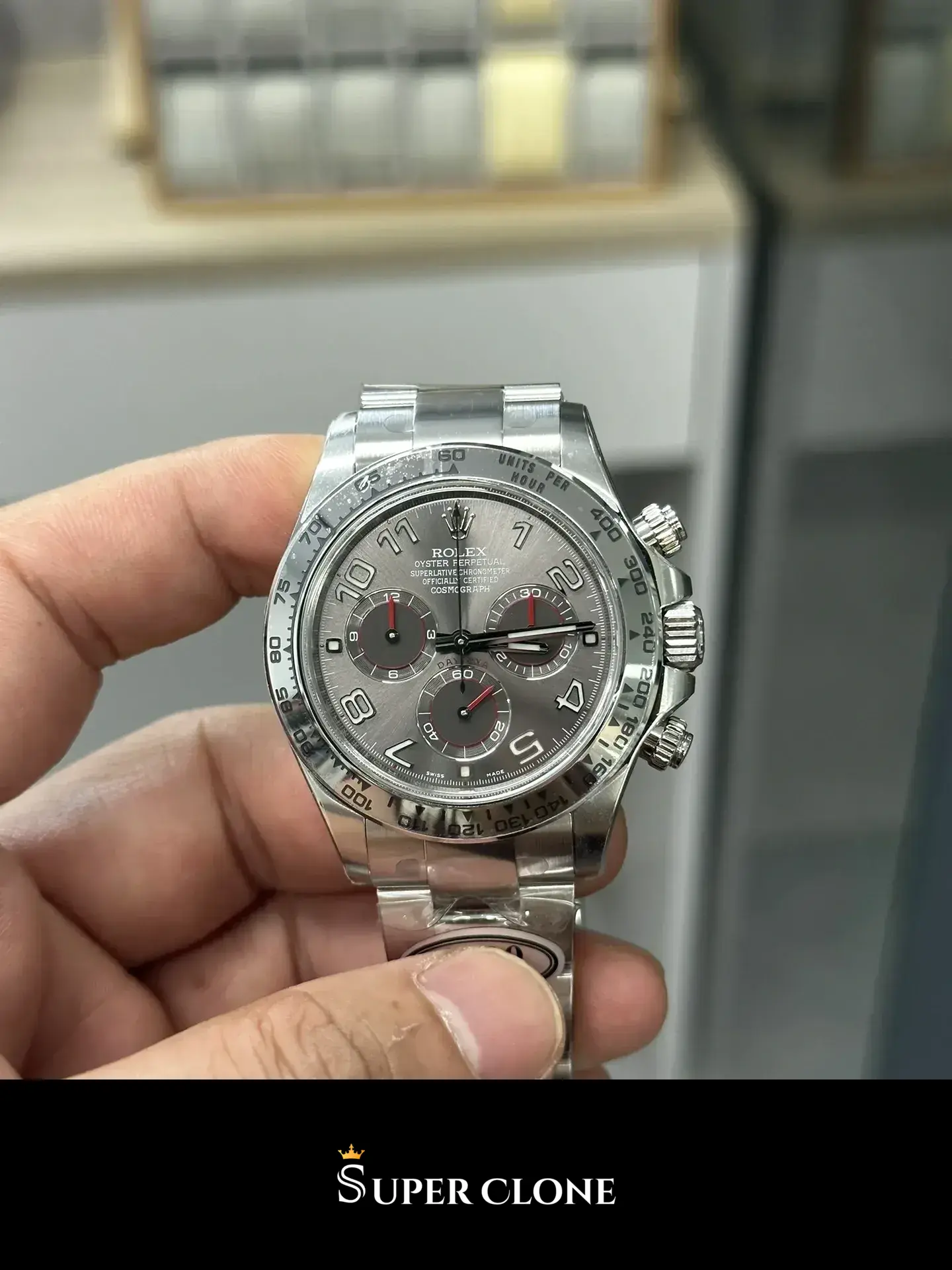 Rolex Daytona 116519 replica, foto en la muneca, esfera blanca