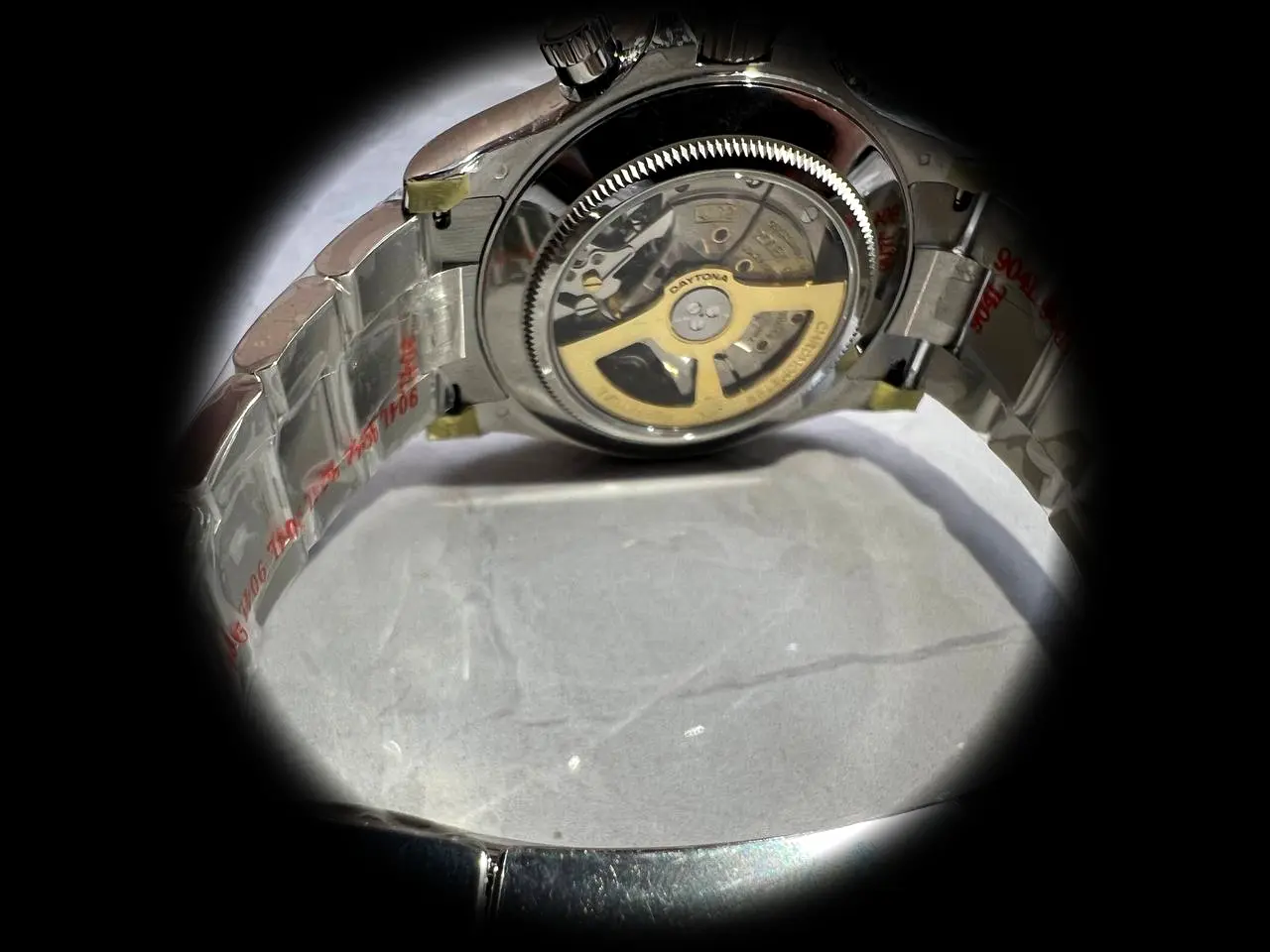 Daytona 126529LN super clon 40 mm, detalle de la corona y la caja