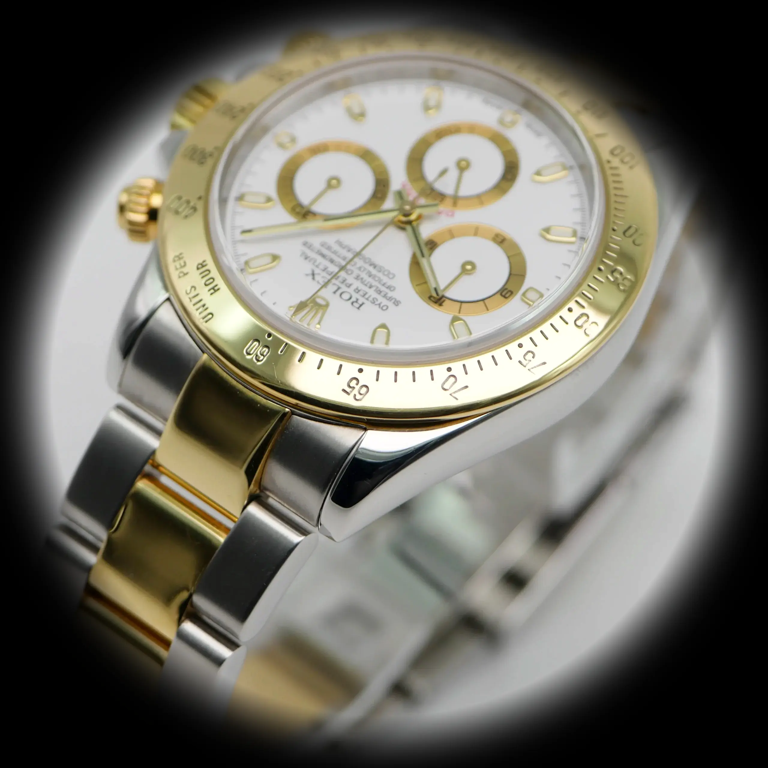 Rolex Daytona 116523 super clon, perfil lateral, caja bicolor