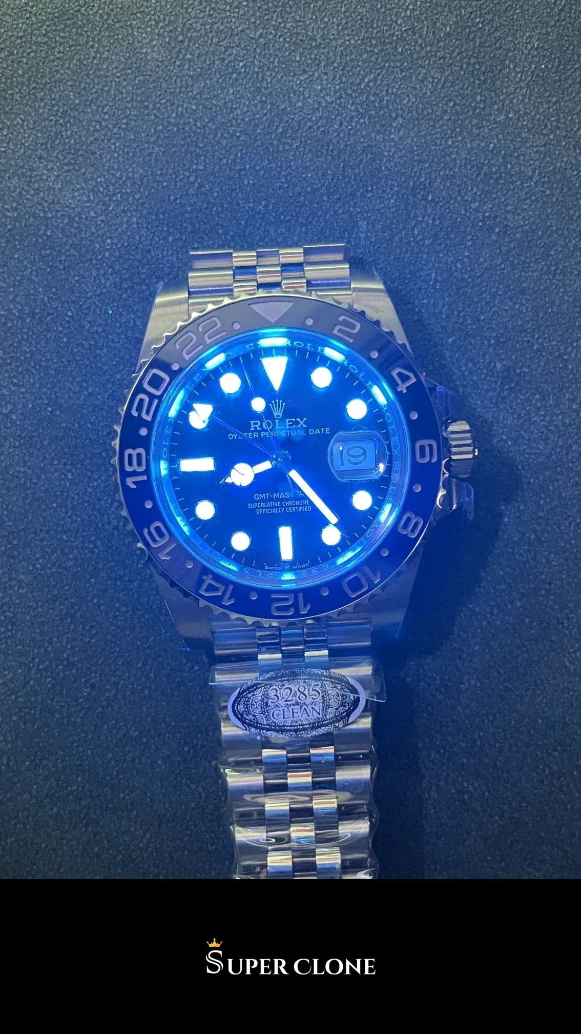 Rolex GMT-Master 126710BLNR replica, esfera verde, vista 15