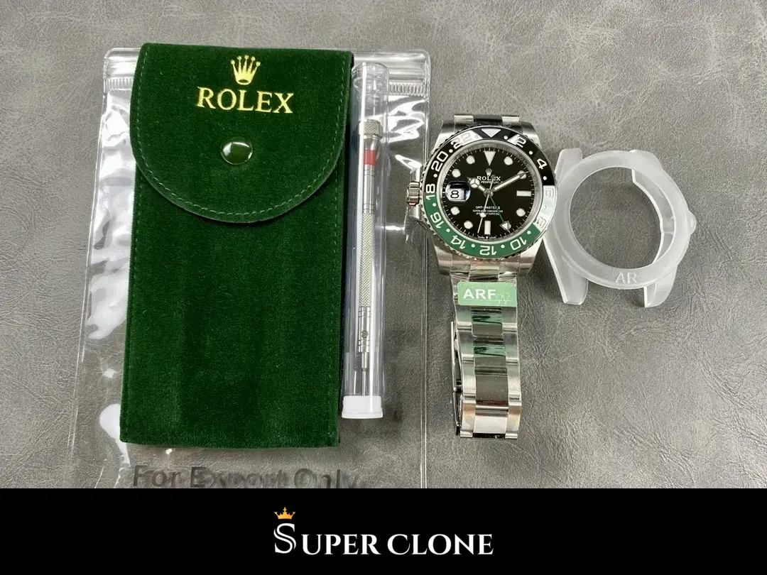 Rolex GMT-Master 126720VTNR replica, esfera negra, vista 2