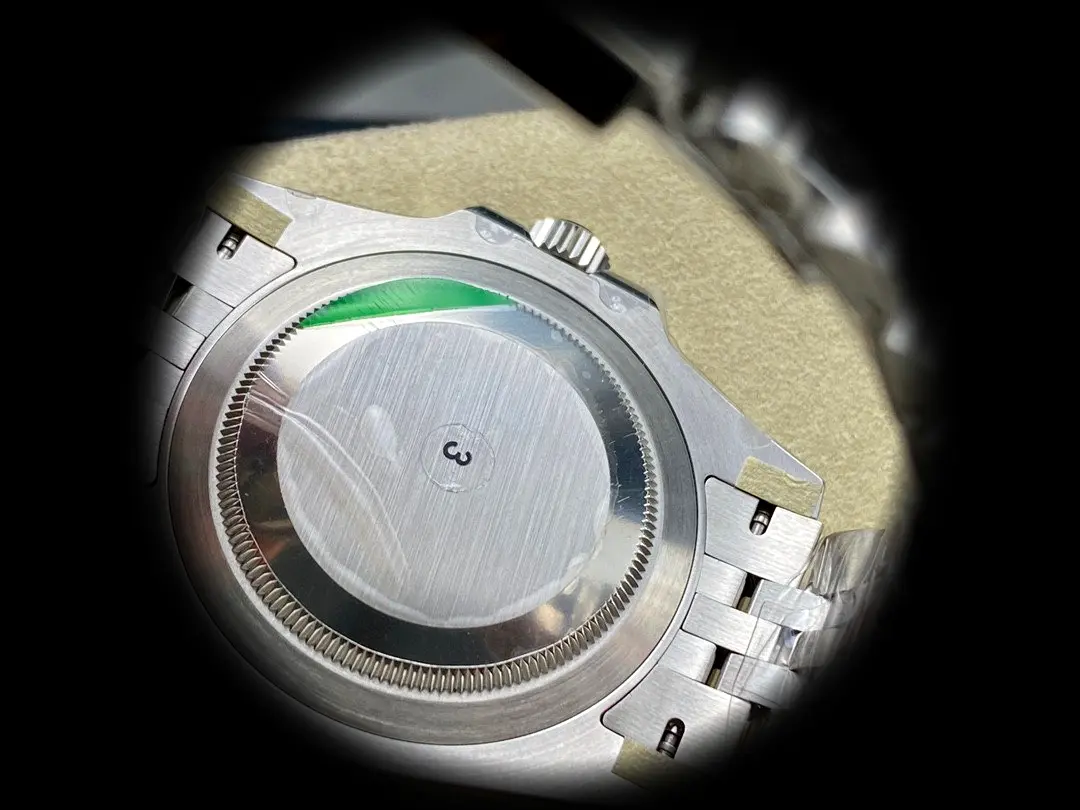 Rolex GMT-Master 126710GRNR super clon, detalle del brazalete