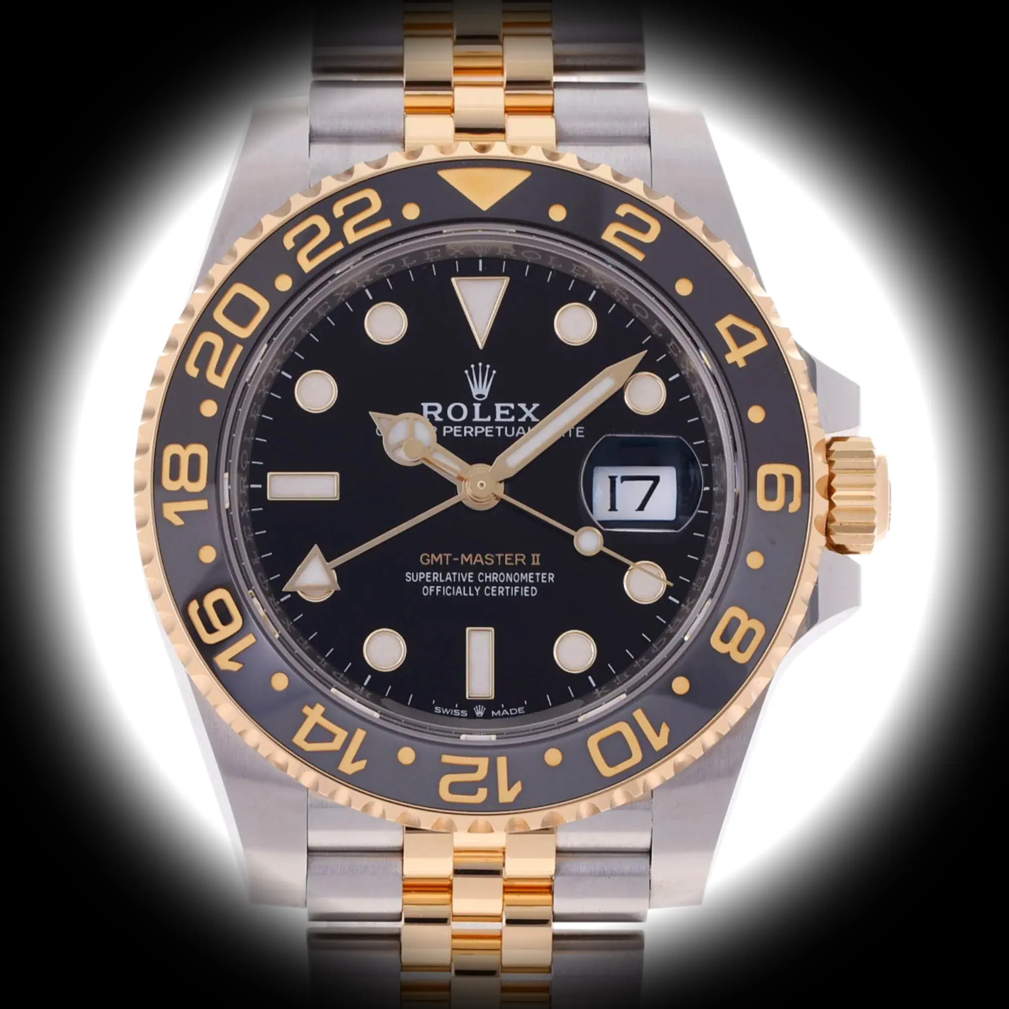 Rolex GMT-Master II 126713GRNR super clon 40mm, primer plano de la esfera