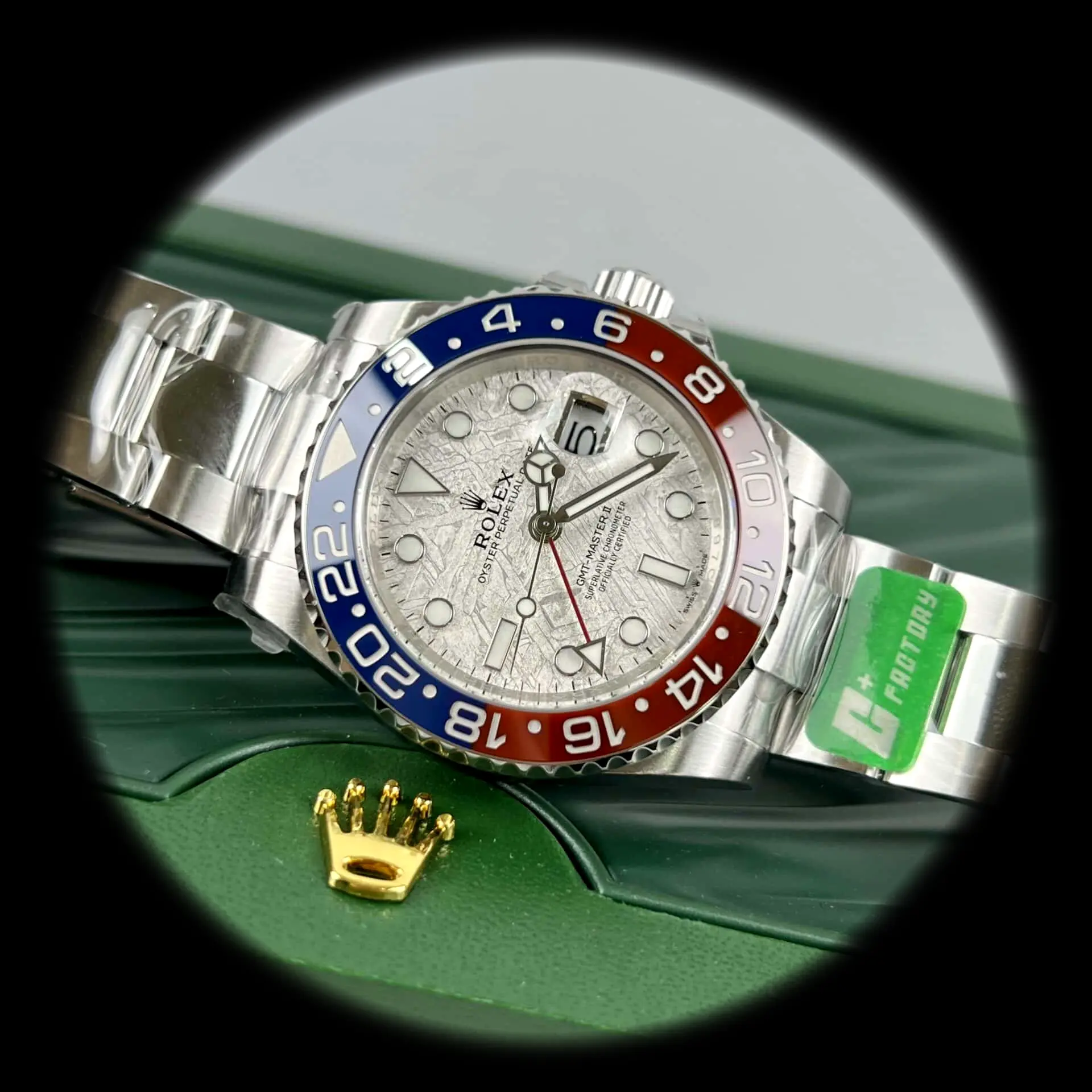 Rolex GMT-Master II 126719BLRO super clon, foto en la muneca, 40mm