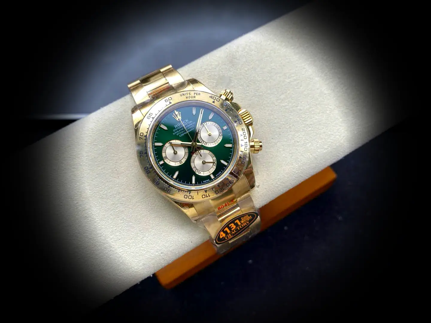 Rolex Daytona 126508 John Mayer replica, detalle de la esfera verde, oro amarillo