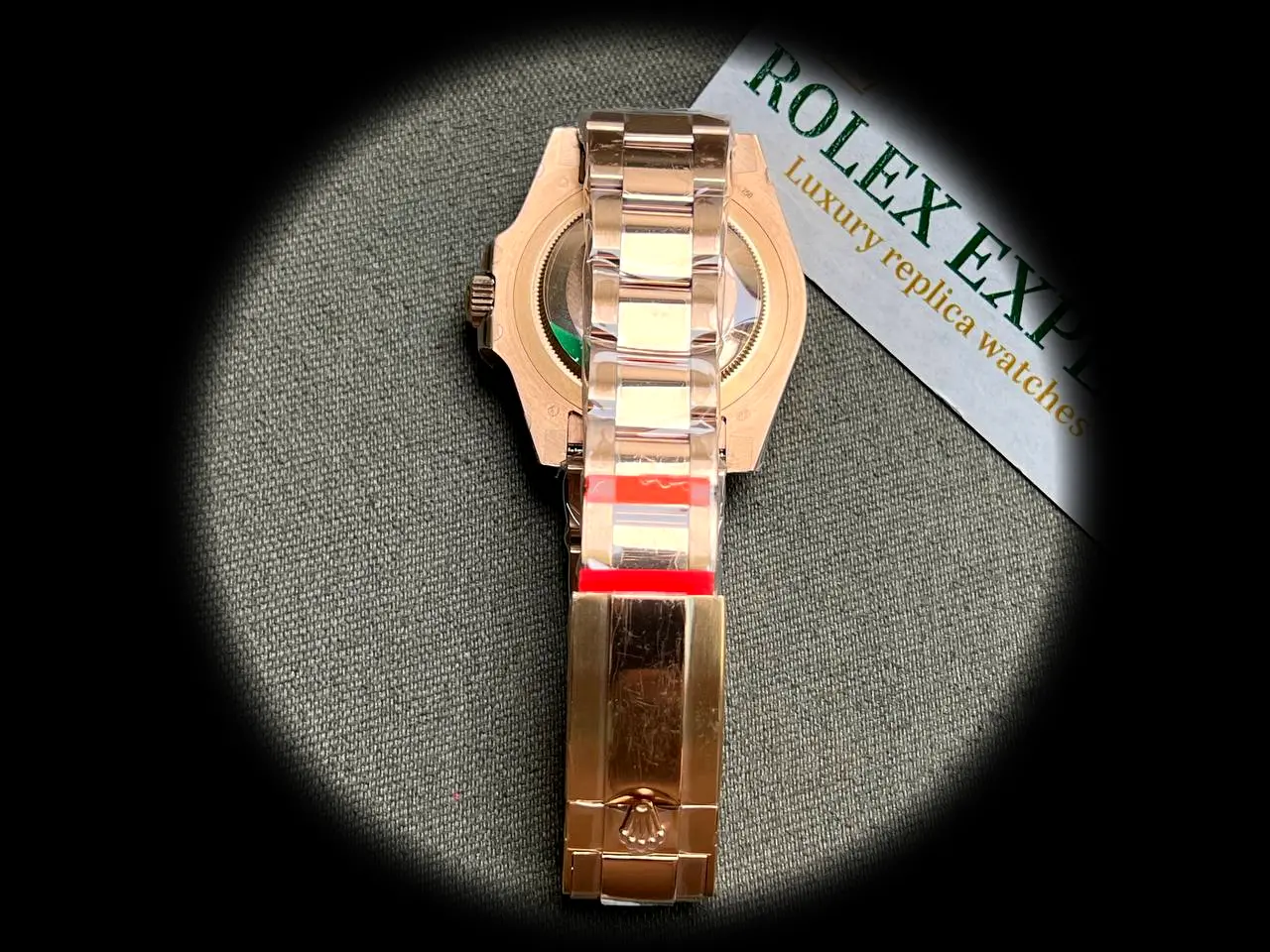 Rolex GMT-Master II 126715CHNR clon eta 40mm, detalle del fondo de caja