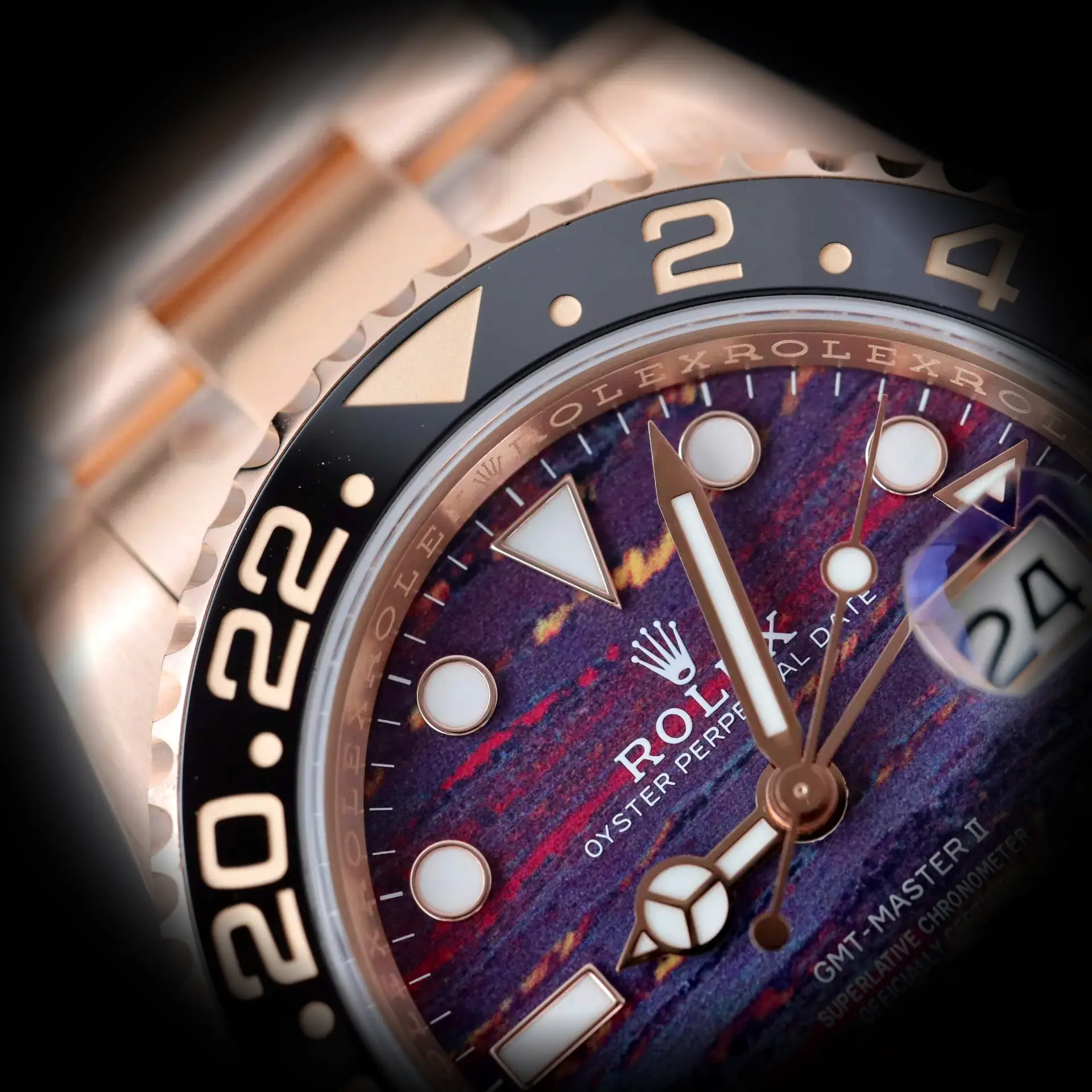 Rolex GMT-Master II 126715CHNR clon eta 40mm, detalle de corona y caja