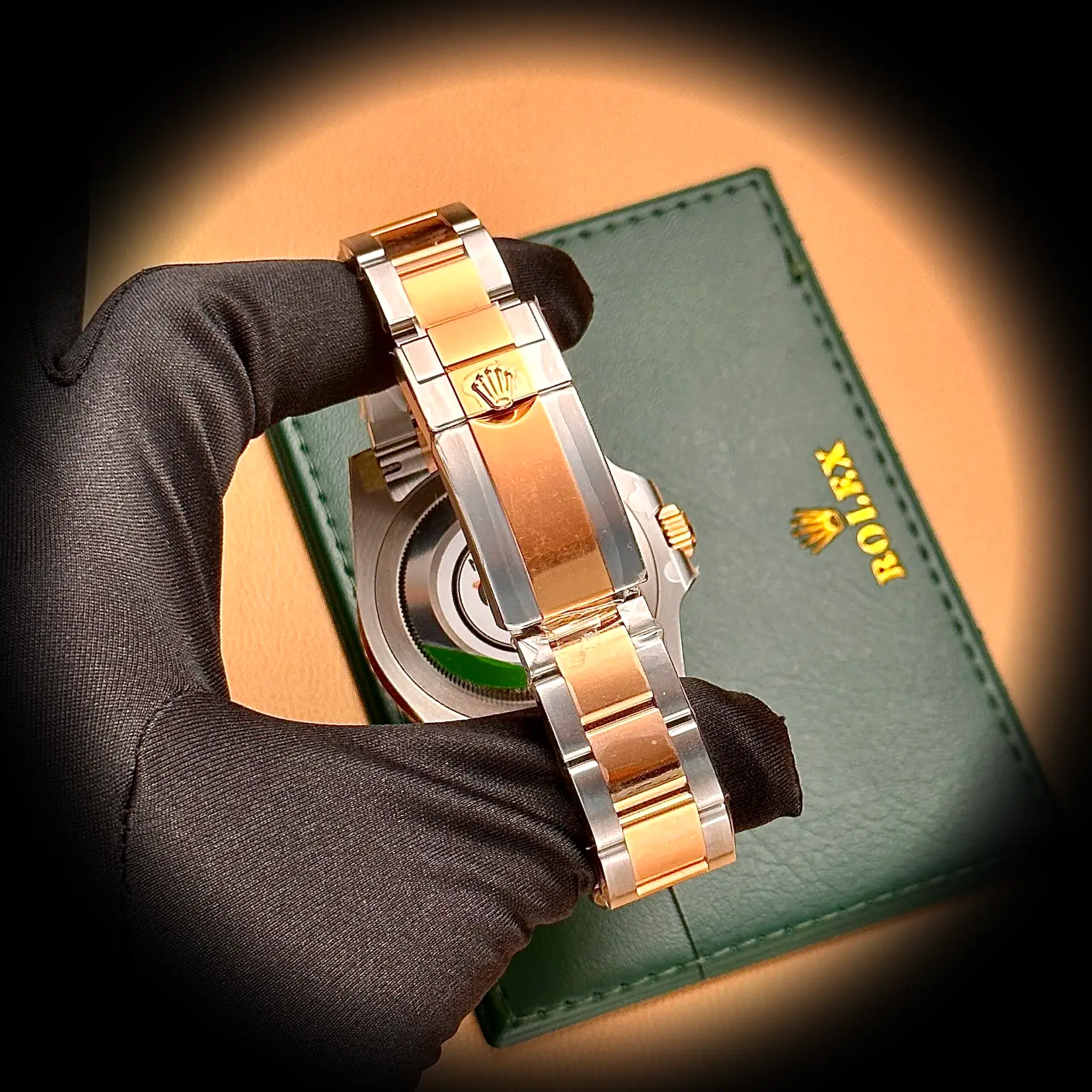 Rolex GMT-Master 126711CHNR super clon, foto del lume